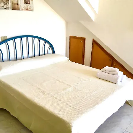 Monolocale Loredana Apartment Tergu