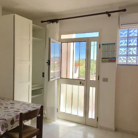 Monolocale Loredana Apartman *
